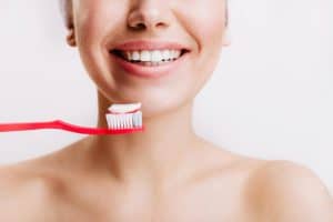 خمیر دندان کولگیت COLGATE سه کاره حجم 100 میل