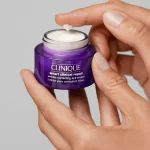 دور چشم ضد چروک و جوانساز کلینیک مدل Smart Clinical Repair