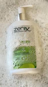 ژل شستشوی پوست چرب زنیکس Zenix حجم 250 میل