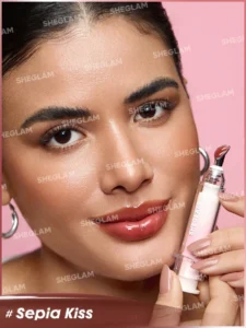 لیپ گلس حجم دهنده شیگلم مدل Booster Shine رنگ Sepia Kiss