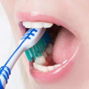 مسواک کولگیت مدل Extra Clean